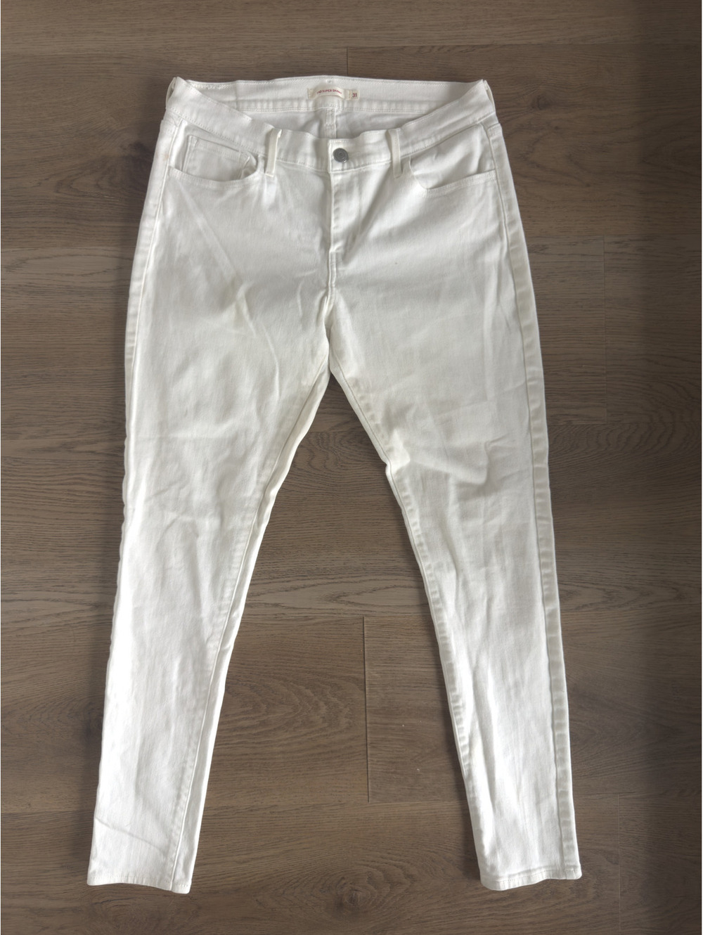 Levi’s White 710 Skinny Jeans